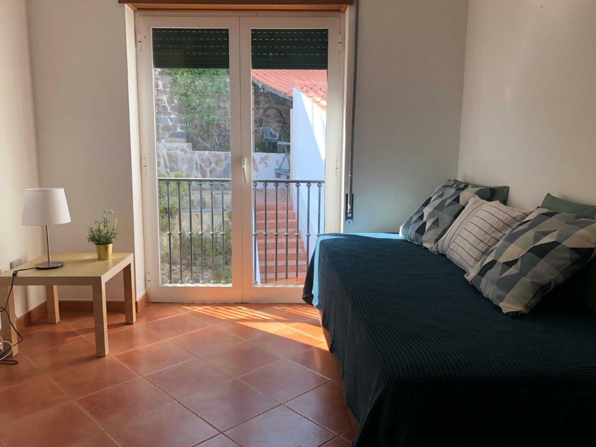 Апартаменти Turismo Guadiana - Casas Мертола Екстер'єр фото